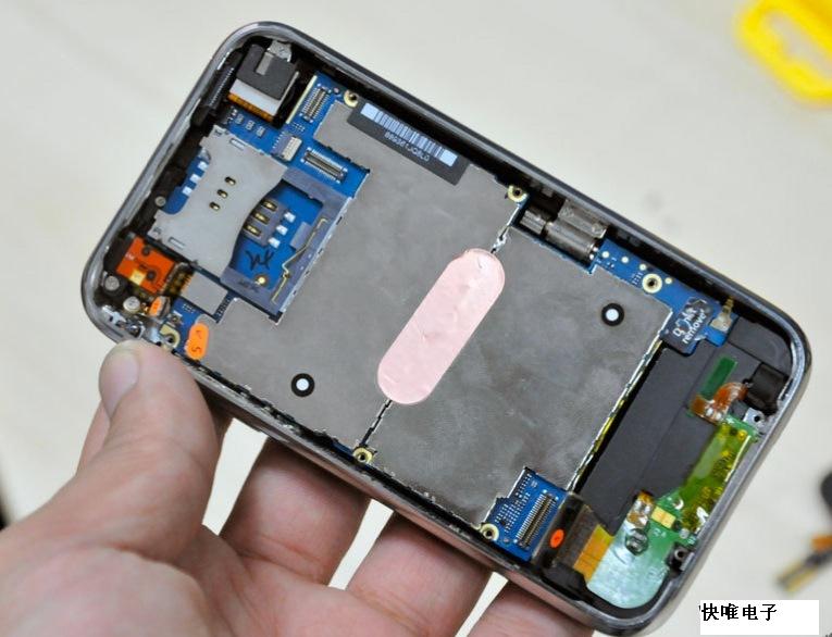 聯通iPhone 3G拆機圖解