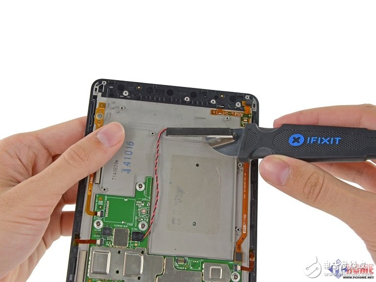 iFixit拆解獲高分Kindle Voyage易修復