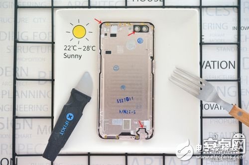 2999元！OPPO R11拆解：居然具備生活防水？(組圖)