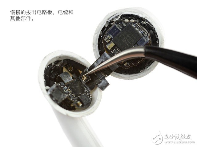 外媒拆解AirPods 小小耳機里具有大學(xué)問